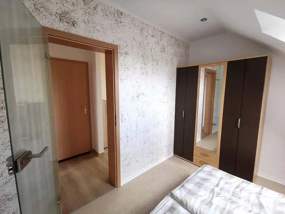 Studio Und Apartment Auf Dem Pferdehof Burgpreppach